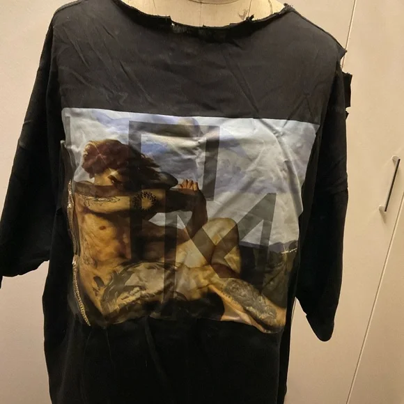 FALLEN ANGEL Art Print Sleeveless Oversized Shirt